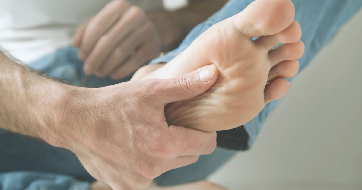 Kniesehnen Die Kniesehnen dehnen mit Feldenkrais | Feldenkrais Fridhill